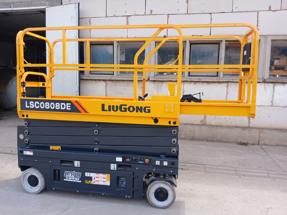 Plataforma Pantográfica 8m LSC0808DE